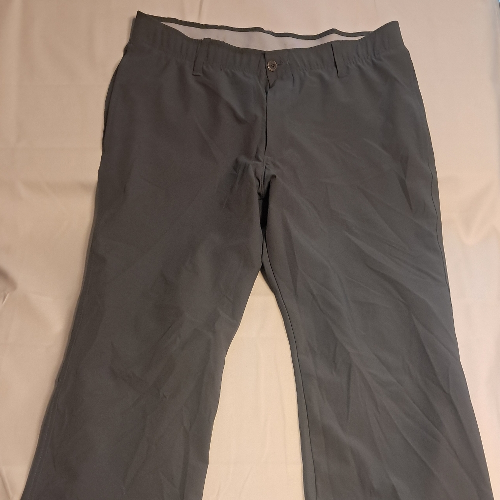 Under Armour Men's Charcoal Dress Pants